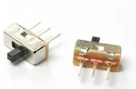 Interruttore a slitta SS12D00G2 3 pin