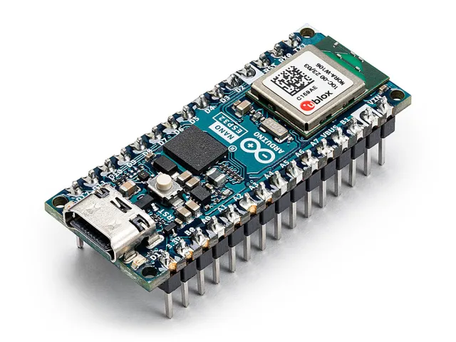 Arduino® Nano ESP32 con headers pre-saldati