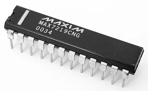 MAX7219CNG LED Display Driver IC DIP24