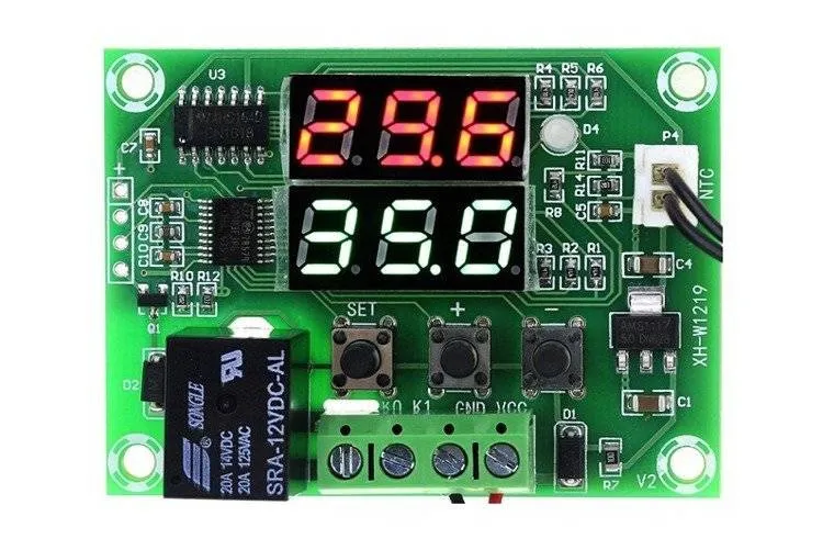 Relè termostato digitale con 2 display (Rosso e Blu) XH-W1219