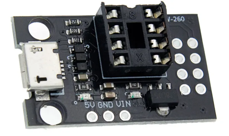 Scheda di programmazione ATtiny